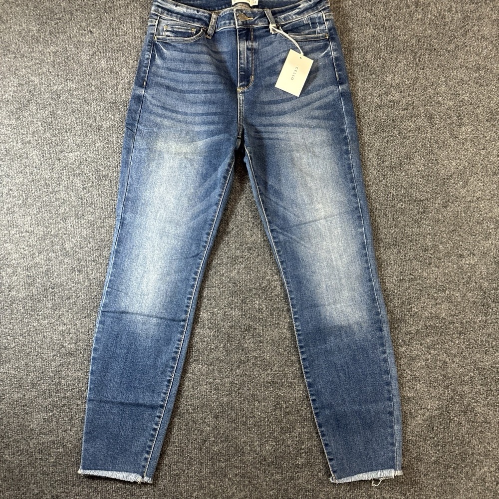Cello Jeans Size 13 Cropped Skinny Blue Wash Frayed Bottoms NWT